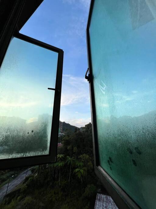Lily Fair ~ Cameron Highlands Tanah Rata Bagian luar foto